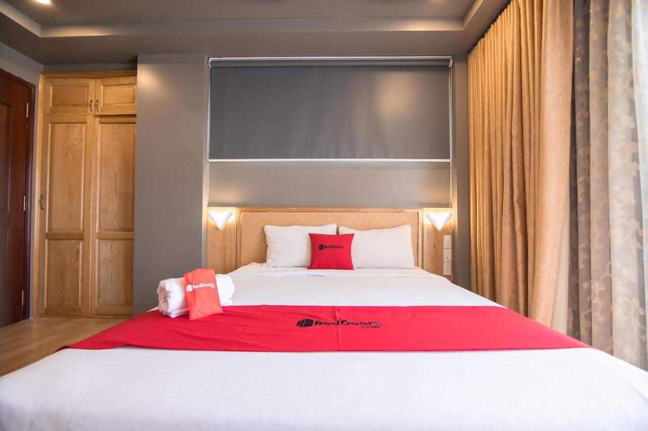 Reddoorz Plus Near Secc مدينة هوشي منه المظهر الخارجي الصورة