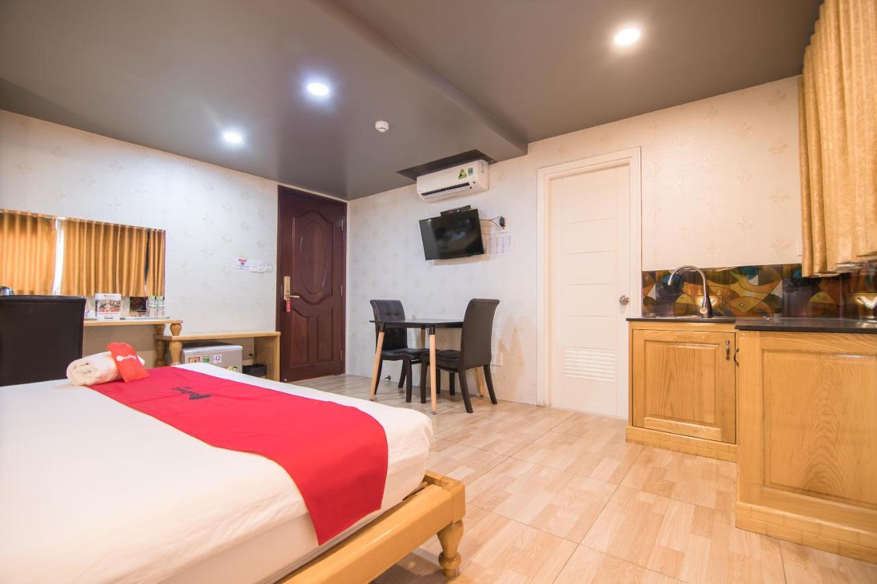 Reddoorz Plus Near Secc مدينة هوشي منه المظهر الخارجي الصورة