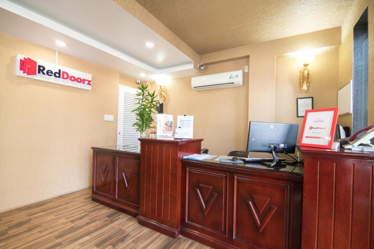 Reddoorz Plus Near Secc مدينة هوشي منه المظهر الخارجي الصورة