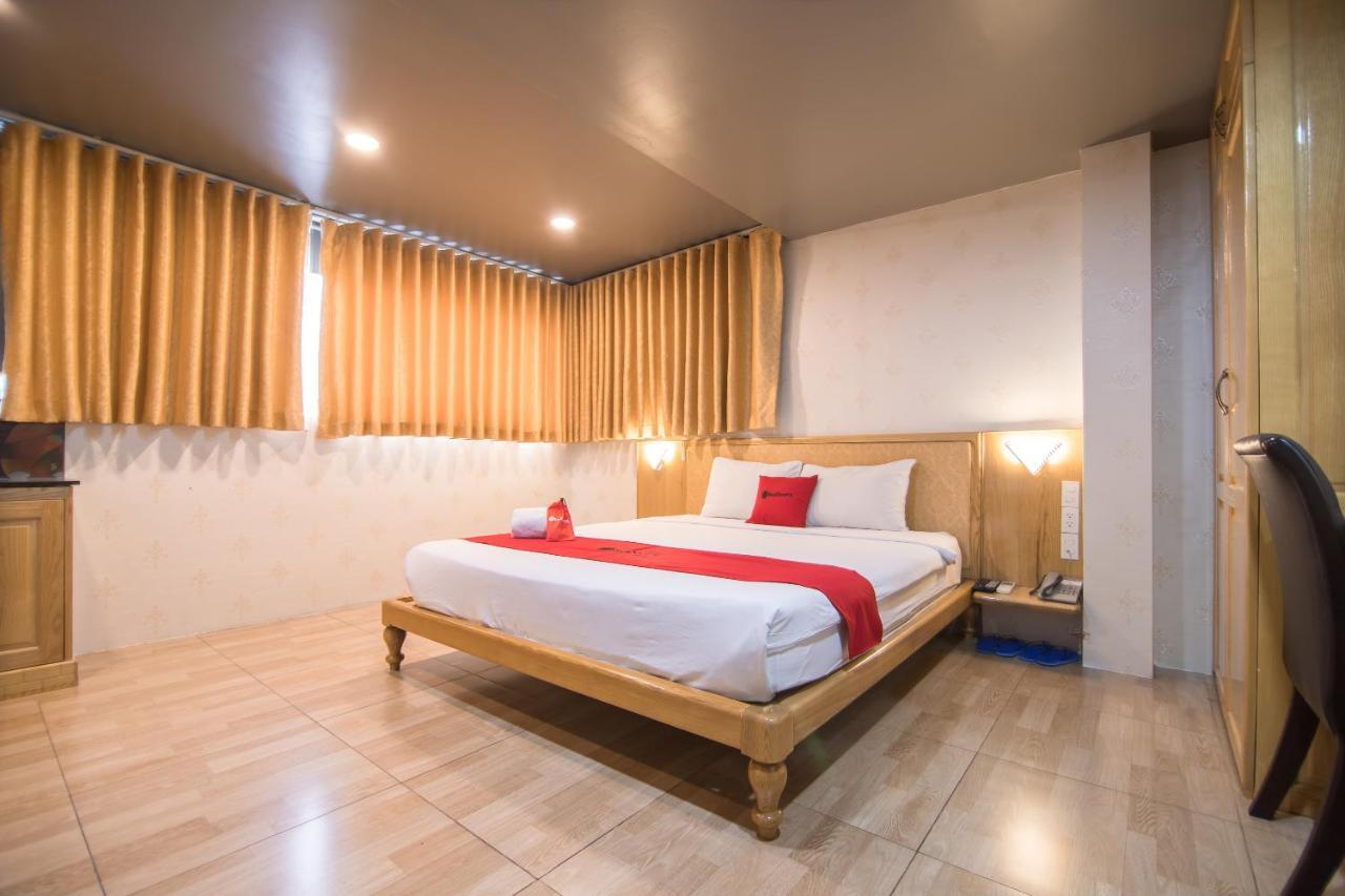 Reddoorz Plus Near Secc مدينة هوشي منه المظهر الخارجي الصورة
